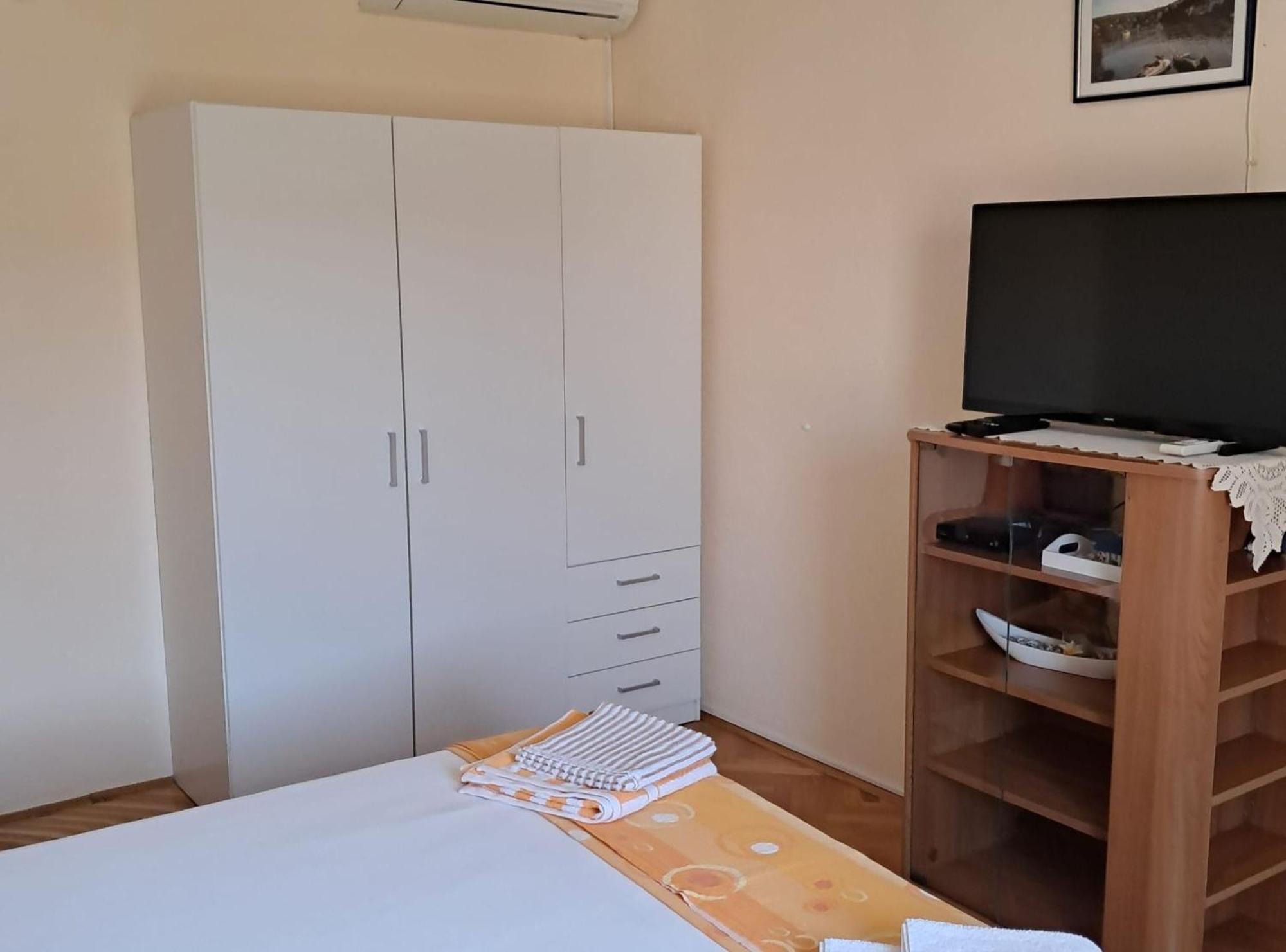 Apartments Gorana Сплитска Екстериор снимка