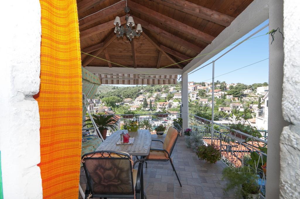 Apartments Gorana Сплитска Екстериор снимка